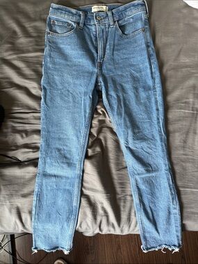 Abercrombie & Fitch Women's Skinny Light Blue Denim Jeans
